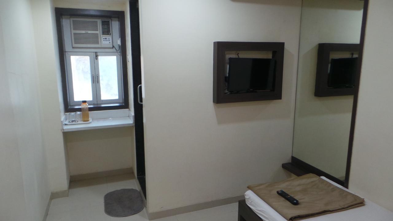 Hotel Gemini Mumbai  Buitenkant foto